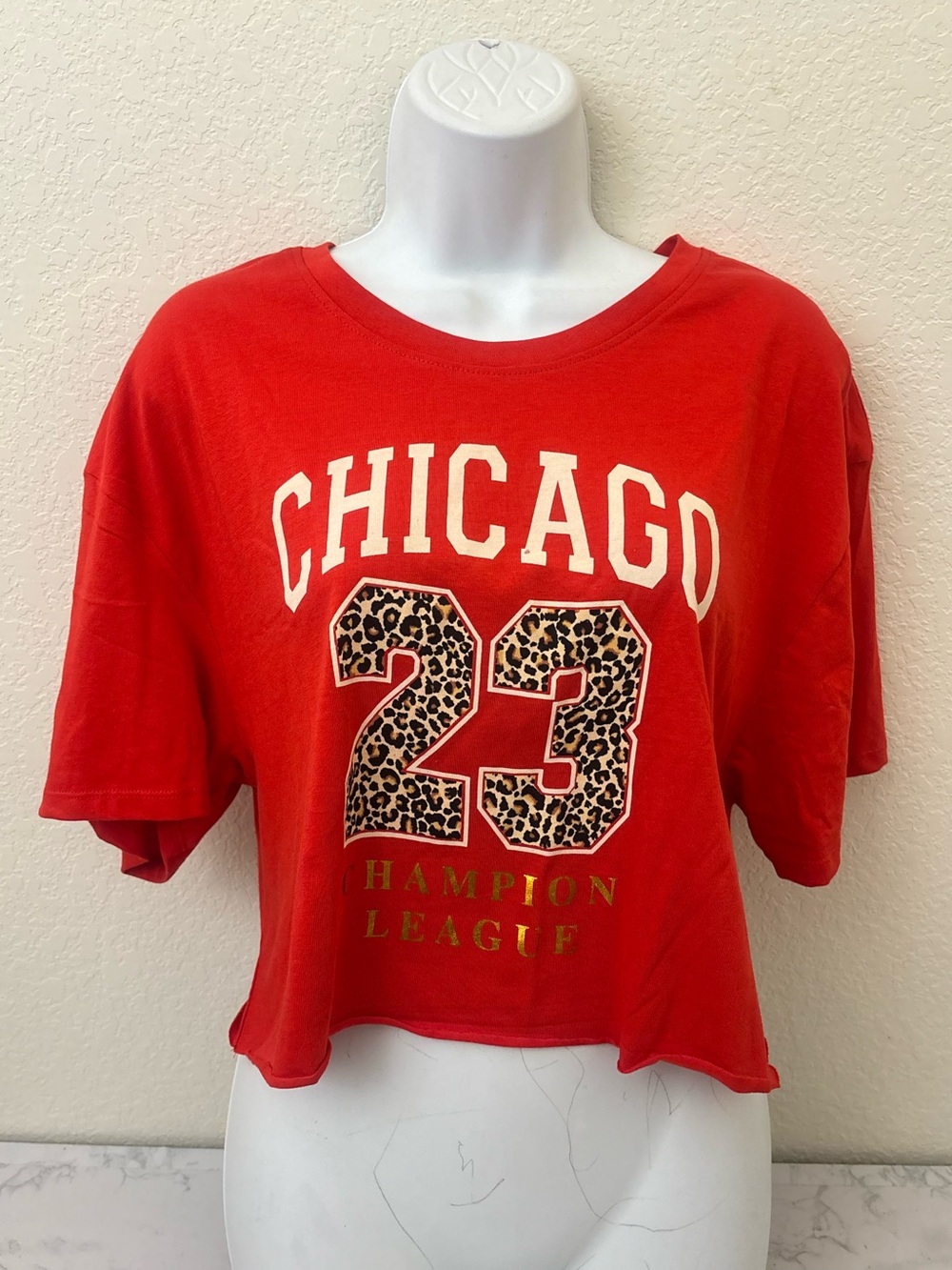 Ruby & Lace Women's Crop Top Crew Neck Cap Sleeve Womens L Red Cheetah NWT